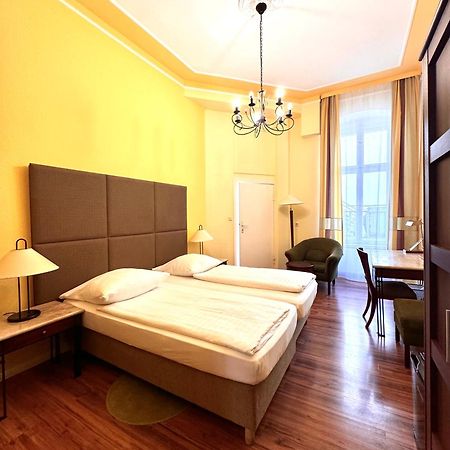Hotel-Pension Michele Berlin Zewnętrze zdjęcie