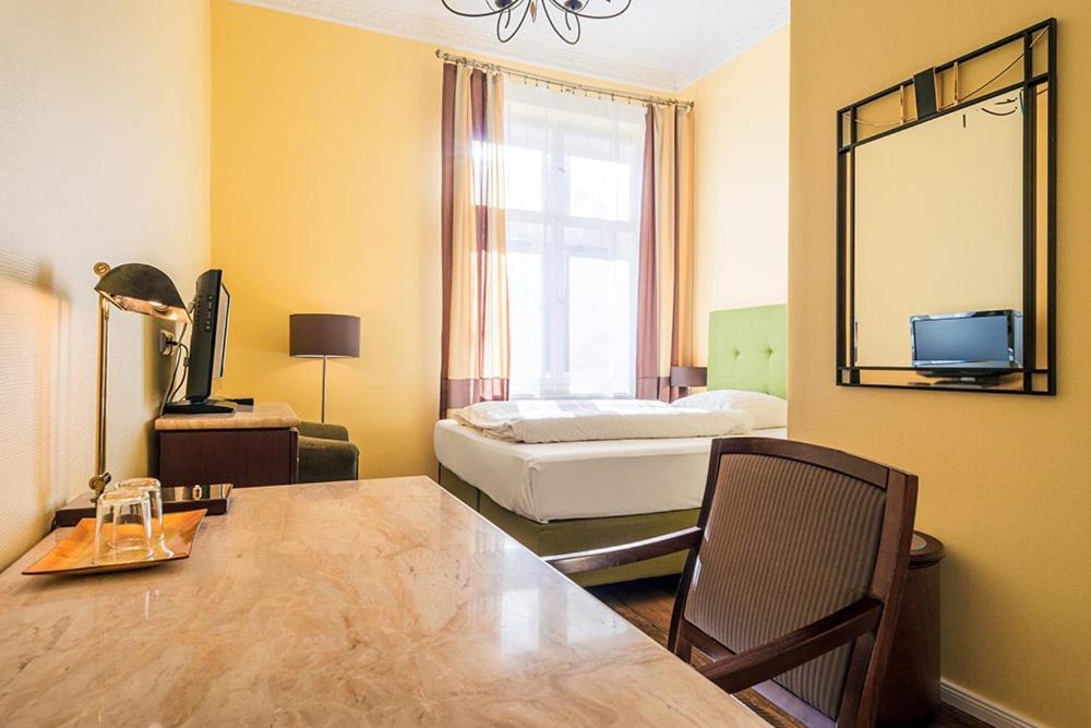 Hotel-Pension Michele Berlin Zewnętrze zdjęcie