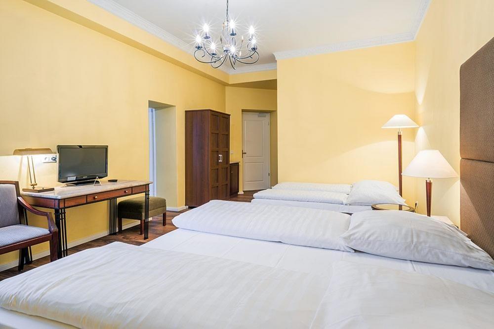 Hotel-Pension Michele Berlin Zewnętrze zdjęcie