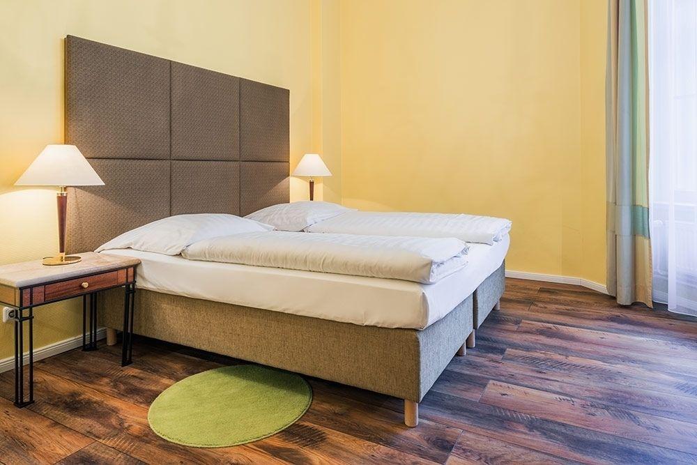 Hotel-Pension Michele Berlin Zewnętrze zdjęcie